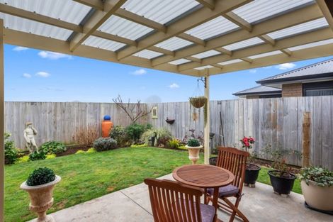 Photo of property in 8/11 Errol Close, Burbush, Hamilton, 3288