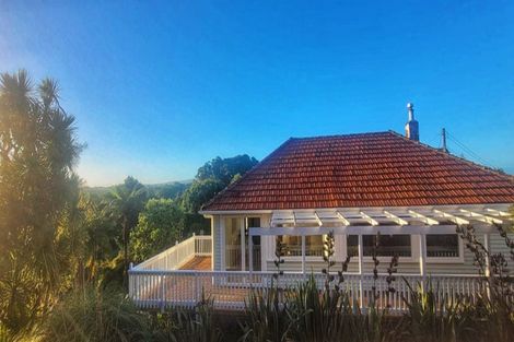 Photo of property in 109 Frankley Road, Frankleigh Park, New Plymouth, 4310