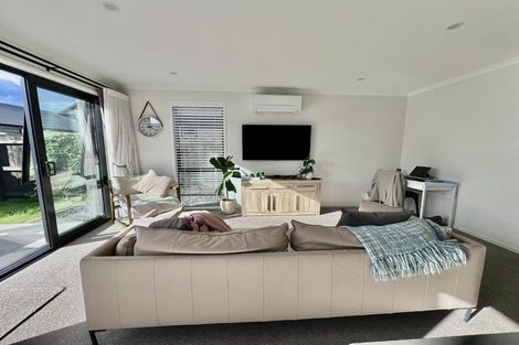 Photo of property in 37 John Main Drive, Ramarama, 2579