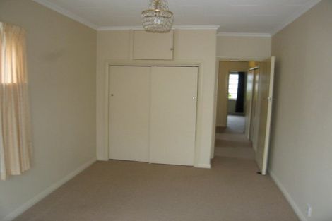 Photo of property in 27 Ake Ake Avenue, Hokowhitu, Palmerston North, 4410