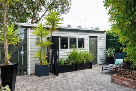 Photo of property in 2 Paradise Road, Napier South, Napier, 4110