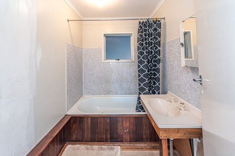 Photo of property in 46a Hussey Street, Waverley, 4510