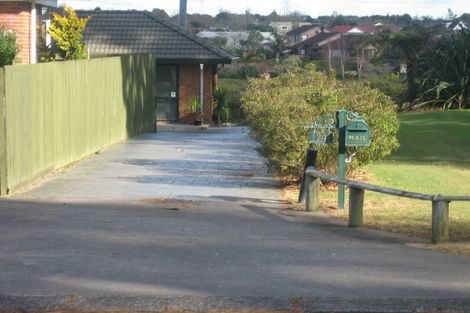 Photo of property in 24 Cliff Road, Papakura, 2110