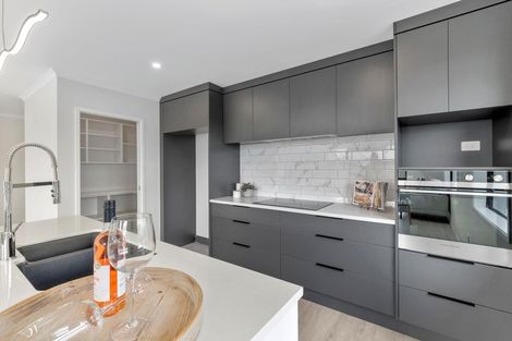 Photo of property in 25 Te Paea Avenue, Karaka, 2124