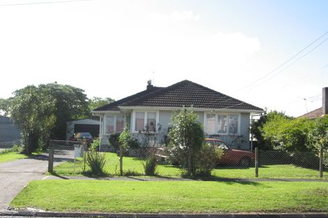 Photo of property in 39 Johnstones Road, Otara, Auckland, 2023