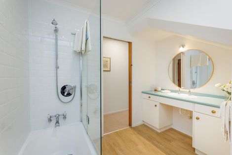 Photo of property in 3 Winston Avenue, Hokowhitu, Palmerston North, 4410