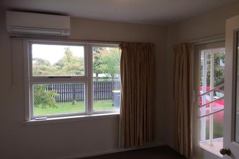 Photo of property in 32 Cranbrook Avenue, Burnside, Christchurch, 8053