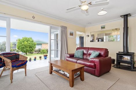 Photo of property in 44 Rawhiti Street, Greerton, Tauranga, 3112