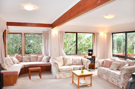 Photo of property in 14 Kendale Drive, Leigh, 0985