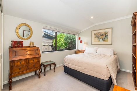 Photo of property in 5 Jade Lane, Paraparaumu, 5032