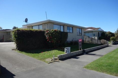 Photo of property in 22a Chipping Lane, Redwood, Christchurch, 8051