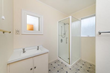 Photo of property in 8b Bryant Street, Takaro, Palmerston North, 4412