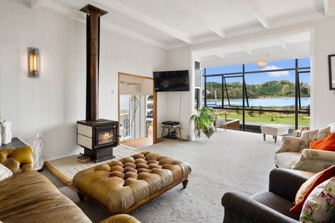 Photo of property in 172 State Highway 30, Lake Rotoma, Rotorua, 3074