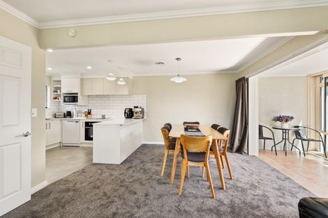 Photo of property in 8 Raukura Place, Koutu, Rotorua, 3010