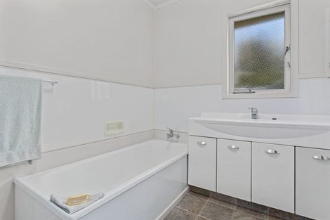 Photo of property in 25 Mokorua Parade, Whakatane, 3120