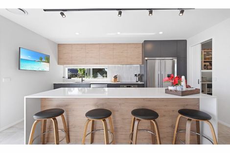 Photo of property in 1 Tara Crescent, Woodend, 7610