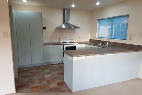 Photo of property in 4a Brandon Road, Glen Eden, Auckland, 0602