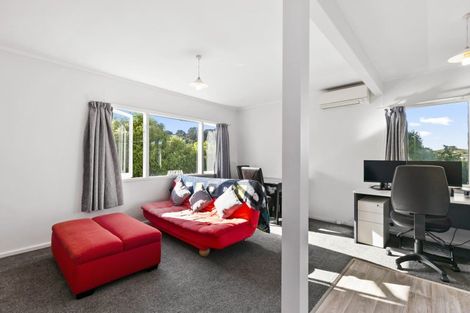 Photo of property in 95 Makara Road, Karori, Wellington, 6012