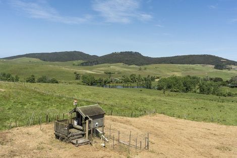 Photo of property in 19 Kerr Road, Parua Bay, Onerahi, 0192