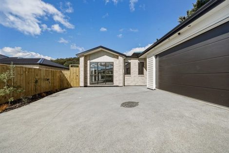 Photo of property in 18 Rongoa Maori Way, Pukekohe, 2120