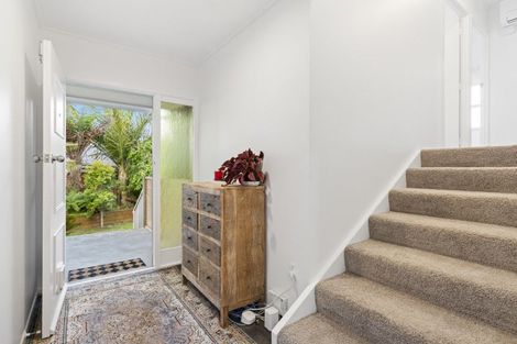 Photo of property in 25 Garden Terrace, Pukekohe, 2120