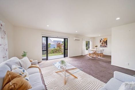 Photo of property in 8 Seascape Gardens, Bromley, Christchurch, 8062