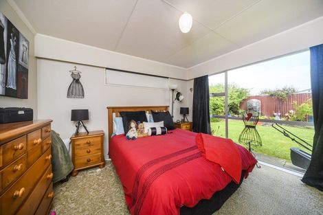 Photo of property in 4a Pinedale Parade, Milson, Palmerston North, 4414