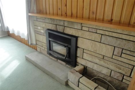 Photo of property in 19 Great North Road, Saint Johns Hill, Whanganui, 4501