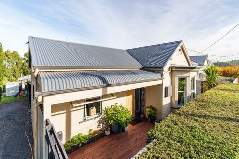 Photo of property in 37 Stanley Street, Kenmure, Dunedin, 9011