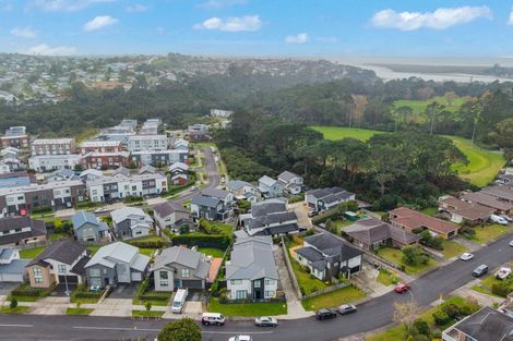 Photo of property in 79c Granville Drive, Massey, Auckland, 0614