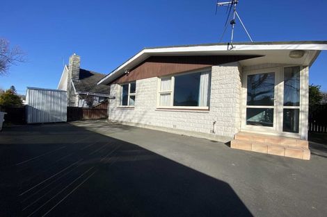 Photo of property in 1/15 Ashfield Place, Ilam, Christchurch, 8041