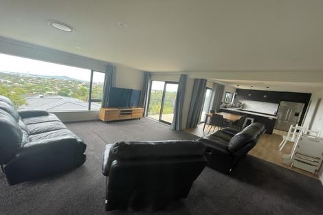 Photo of property in 15 Mcdowell Crescent, Hillcrest, Auckland, 0627