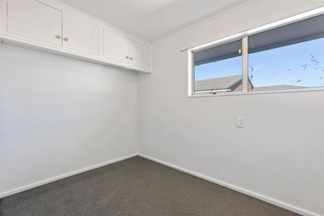 Photo of property in 385 Main North Road, Redwood, Christchurch, 8051