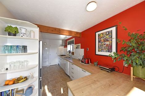 Photo of property in 56 Effingham Street, North New Brighton, Christchurch, 8083