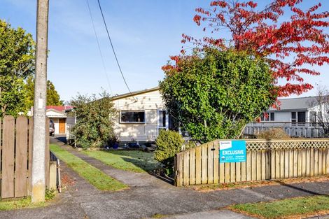 Photo of property in 55 Reid Avenue, Hawera, 4610