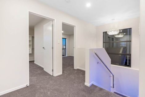 Photo of property in 18 Skua Road, Hobsonville, Auckland, 0616