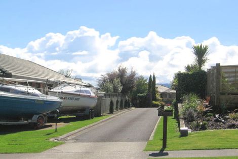 Photo of property in 48 Stanley Drive, Lynmore, Rotorua, 3010