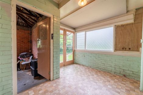 Photo of property in 1 Campbell Street, Geraldine, 7930