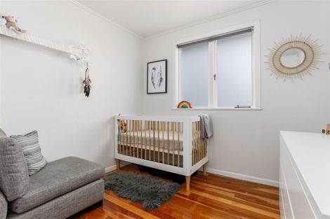 Photo of property in 10a Matama Road, Glen Eden, Auckland, 0602