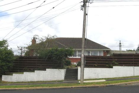 Photo of property in 201 Chivalry Road, Glenfield, Auckland, 0629