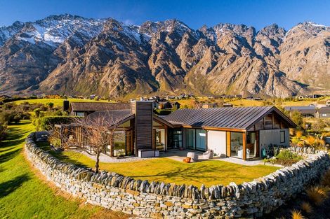 Photo of property in 1 Skye Lane, Jacks Point, Queenstown, 9371