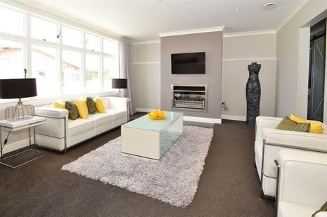 Photo of property in 1047 Whangaparaoa Road, Tindalls Beach, Whangaparaoa, 0930