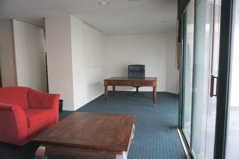 Photo of property in St James Courts, 5/77 Gloucester Street, Christchurch Central, Christchurch, 8013