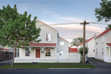 Photo of property in 30 Colwyn Street, Bryndwr, Christchurch, 8053