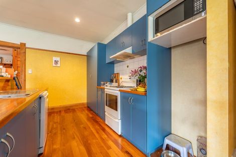 Photo of property in 74 Avenue Road, West End, Timaru, 7910