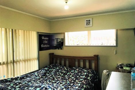 Photo of property in 5 Lendenfeld Drive, Papatoetoe, Auckland, 2025