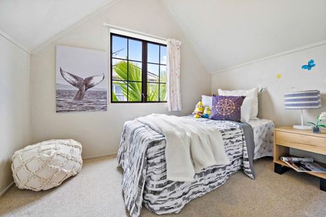 Photo of property in 85 Evelyn Road, Cockle Bay, Auckland, 2014