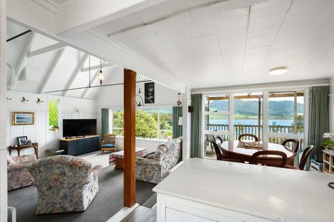 Photo of property in 10 Moana Drive, Tanners Point, Katikati, 3177