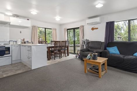 Photo of property in 3 Titiro Way, Welcome Bay, Tauranga, 3112