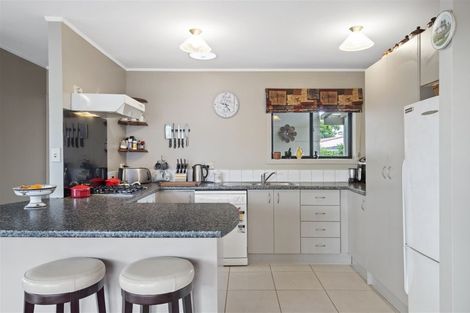 Photo of property in 7 Taihiki Road, Clarks Beach, 2122